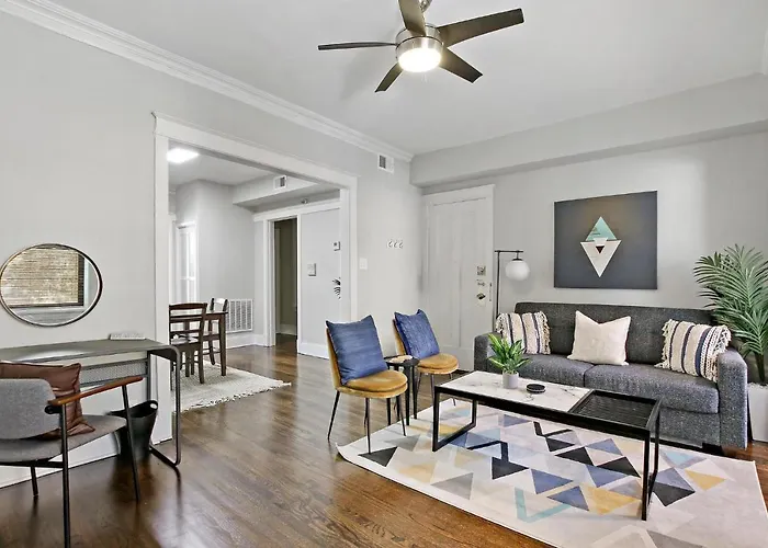 Comfy And Chic 2br Close To Shops - Sunnyside 2f