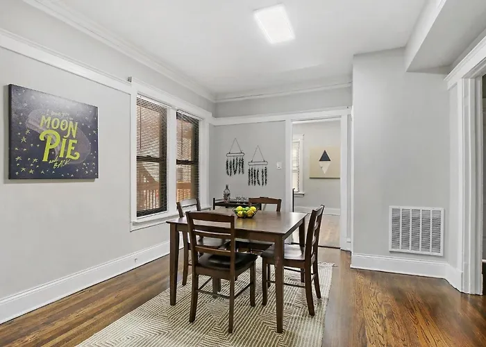 Apartment Comfy And Chic 2br Close To Shops - Sunnyside 2f