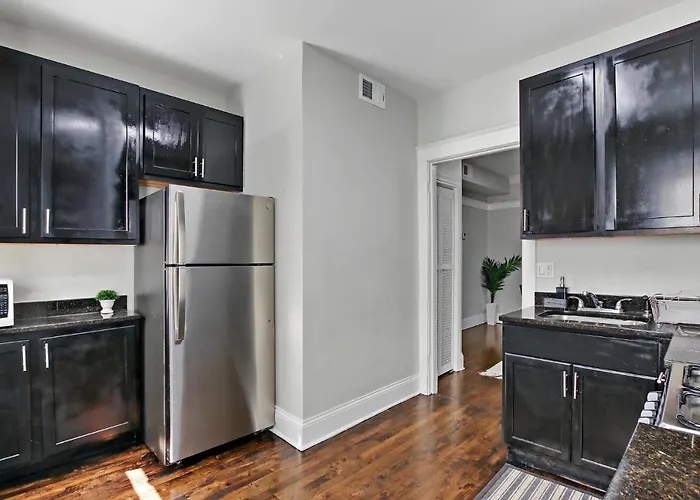 Comfy And Chic 2br Close To Shops - Sunnyside 2f